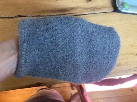 Photo of free washing mitt (leslieville/little india) #2