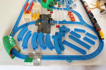 Photo of free Tomy track, engine, carriages, signs etc. (Kings Meaburn CA10) #2