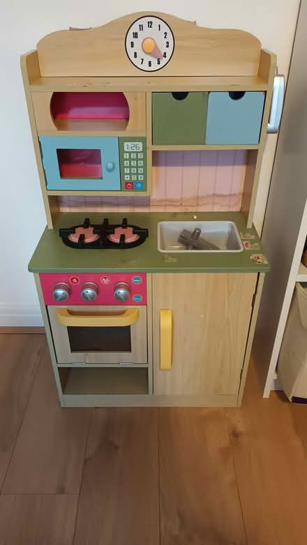 Photo of free Wooden kitchen for kids (Didsbury) #1