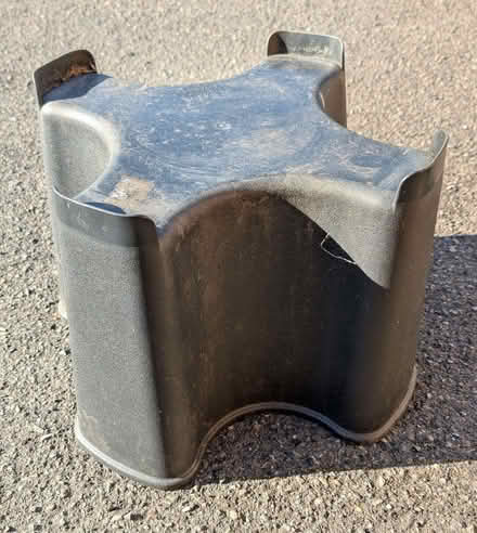 Photo of free Water butt base / plant pot stand (Bystock EX8) #1