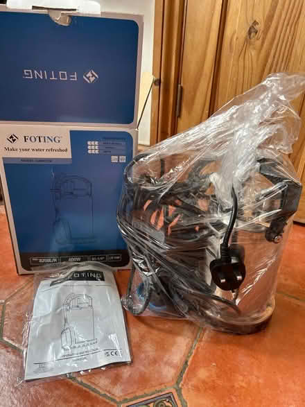 Photo of free Faulty submersible water pump (Cheshunt EN7) #1