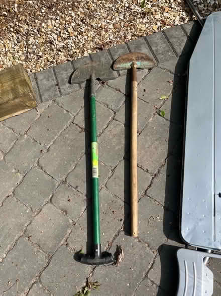 Photo of free 2 garden edging tools (Wigston LE18) #1