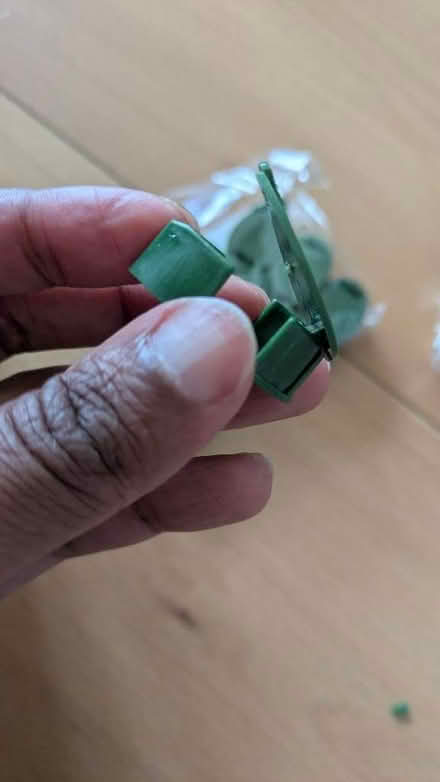 Photo of free Plastic leaf clips (about 20) (Dyke Road area BN3) #3