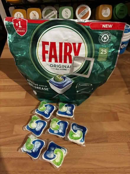 Photo of free Fairy Dishwasher Tablets, 7 tablets (RG30 2PG) #1