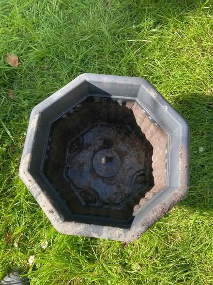 Photo of free Large Planter (Blackford EH9) #2