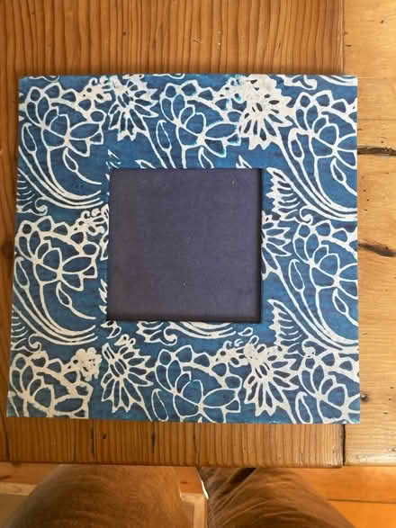 Photo of free cute decorative frame (leslieville/little india) #1