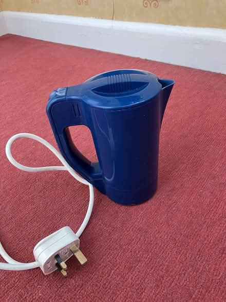 Photo of free Travel kettle (Barnard's Green WR14) #1