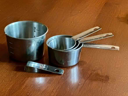 Photo of free 4 Piece set measuring cups (Lake Linganore, New Market) #1