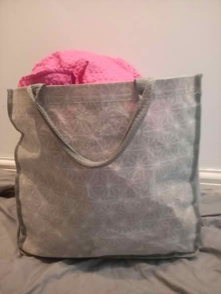 Photo of free Full bag of Girls clothes (LS28 6AA) #1