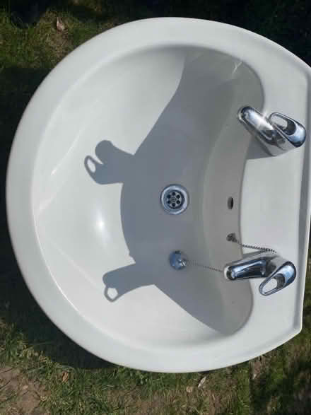 Photo of free Bathroom sink (Hampton TW12) #2
