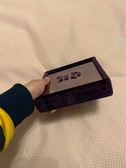 Photo of free Urban decay eyeshadow palette (Skerton LA1) #4