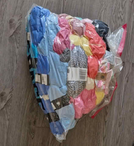 Photo of free Mixed bag of wool (Tw14) #2