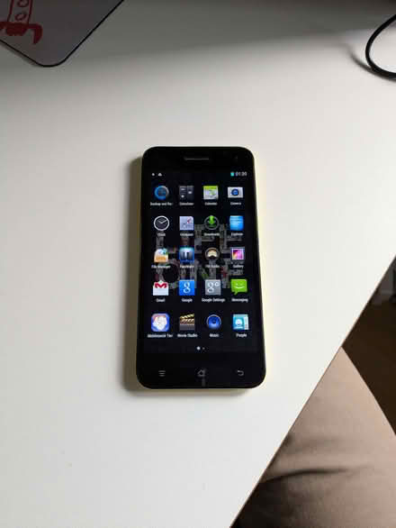 Photo of free Android phone from yesteryear (Osney OX2) #1