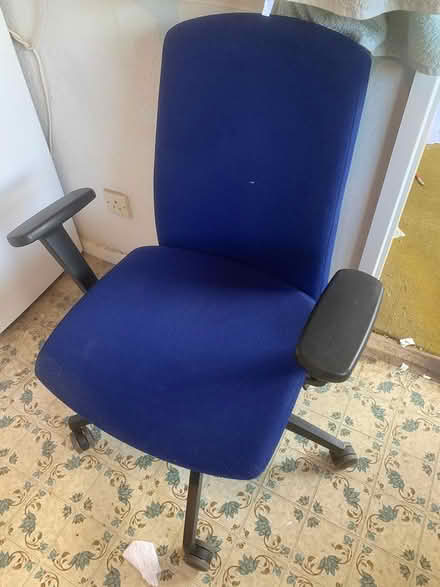Photo of free Office chair but (West Molesey.) #1