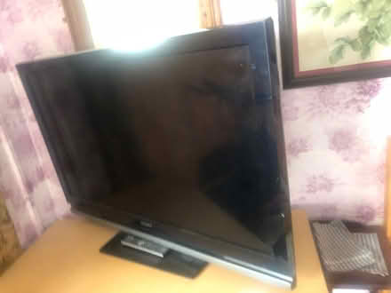 Photo of free Sony 40” TV with Remote (Temple Cowley OX4) #1