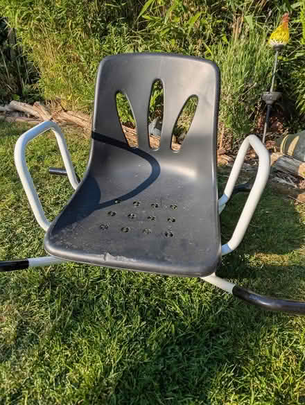 Photo of free Disability bath seat (Reading area RG1) #1
