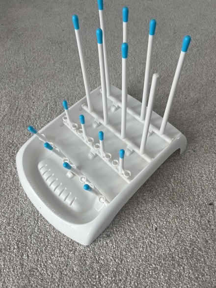 Photo of free Bottle Drying Rack (SE26) #1
