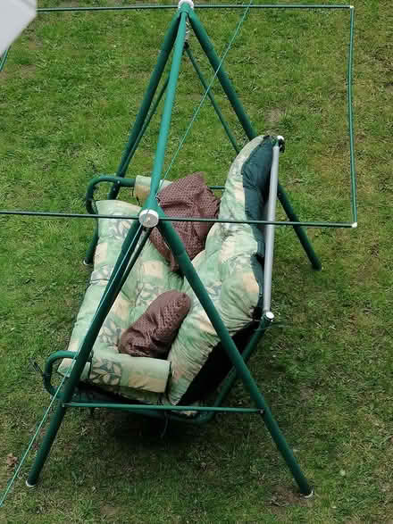 Photo of free 2 Seater Outdoor Swing Chair (Barnsley S70) #1