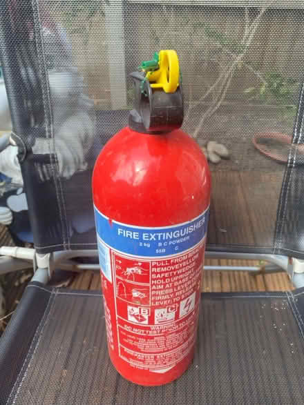 Photo of free Fire extinguisher (Hampton TW12) #1