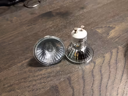 Photo of free 2 pot light bulbs (North York) #1