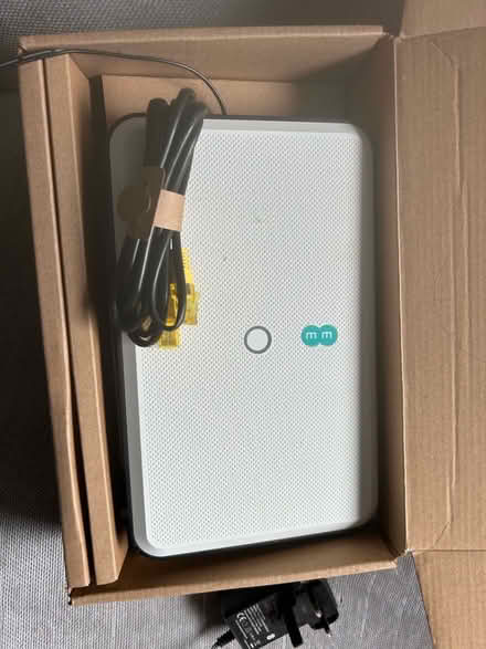 Photo of free EE old hub (Peachcroft OX14) #2