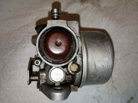 Photo of Carburettor /pull start (Hanworth RG12) #2