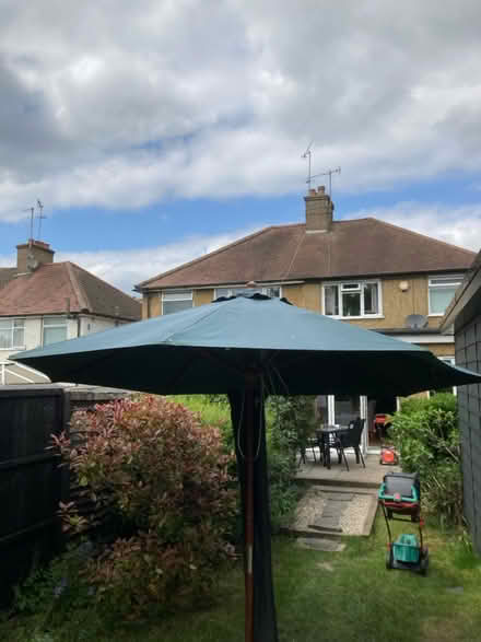 Photo of free parasol umbrella (Hemel Hempstead) #1