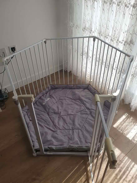 Photo of free 3 in 1 Playpen, Fire Guard or Room Divider (Burgess Park SE5) #2