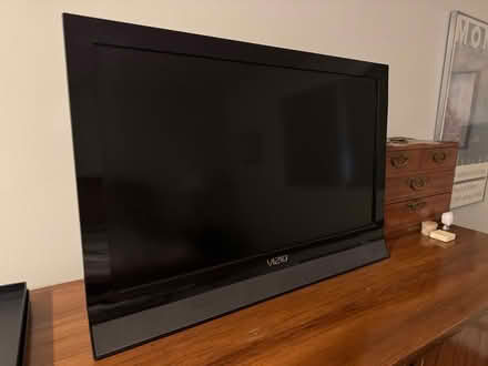 Photo of free Vizio flat screen TV 27” diagonal (West Natick) #1