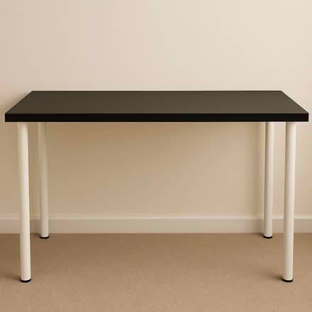 Photo of free Desk (SE8) #1