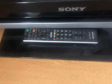 Photo of free Sony 40” TV with Remote (Temple Cowley OX4) #3