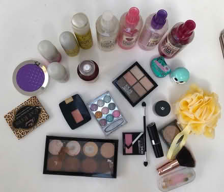 Photo of free Toiletries and makeup (Hammerfield HP1) #2