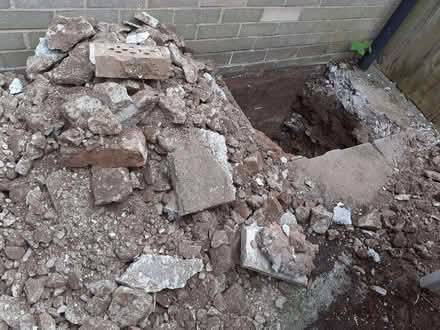 Photo of free Rubble/bricks/hard-core (Gledhow LS8) #1