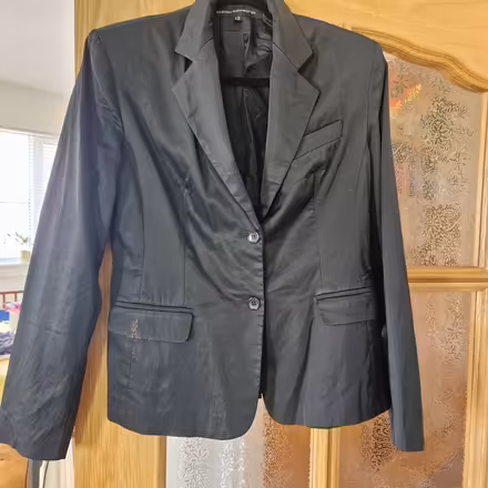 Photo of free French connection jacket (Juniper Green, EH14) #1