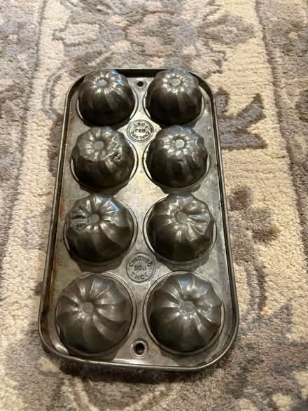 Photo of free Muffin pan (putnam valley) #2
