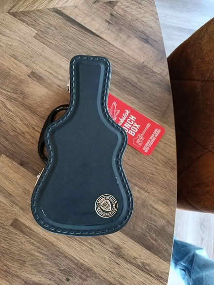 Photo of free Small metal guitar case novelty lunch box new (Hove BN3) #1