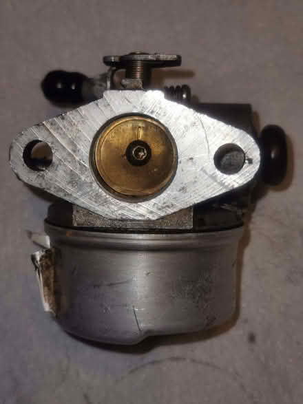 Photo of Carburettor /pull start (Hanworth RG12) #1