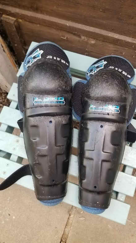 Photo of free Knee guards (Binfield RG42) #1