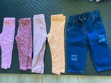 Photo of free 2-3 yrs leggings - girl (TW7 Osterly) #1