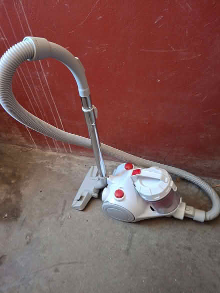 Photo of free Vaccum Cleaner (Perth PH1) #2