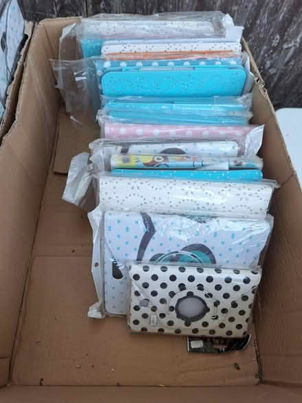 Photo of free Old Tablet Cases (WS3) #4