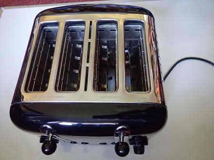 Photo of Faulty Dualit toaster wanted for spare parts (Greenhill BA3) #1