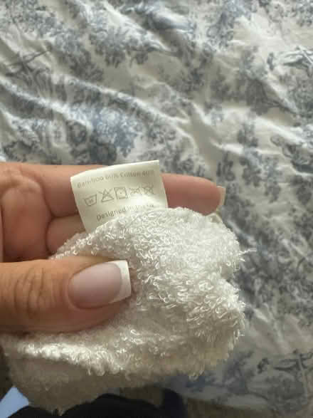 Photo of free Hair towel (Newbury Park IG2) #4