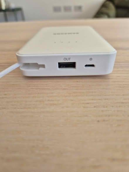 Photo of free Samsung Power Bank (BA23GW) #3