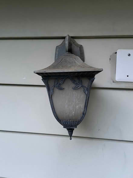 Photo of free Light fixtures (Oakton) #1