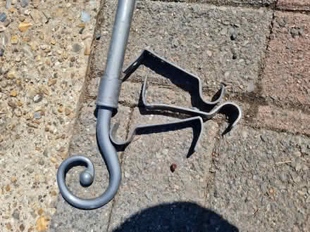 Photo of free curtain pole very long (TN24) #1