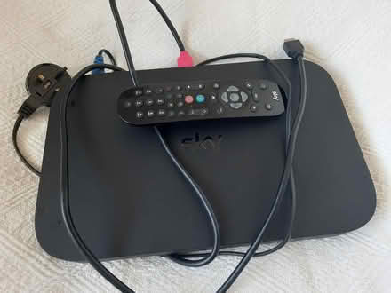 Photo of free sky q box & handset (Bridport) (Bridport (Bradpole)) #1