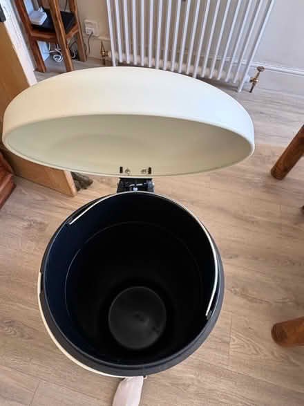 Photo of free Pedal Bin (Dormansland RH7) #3