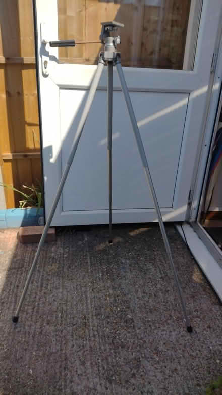 Photo of free Tripod (Havant PO9) #3