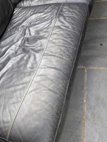 Photo of free 3 seat Leather settee (Lower Earley RG6) #3